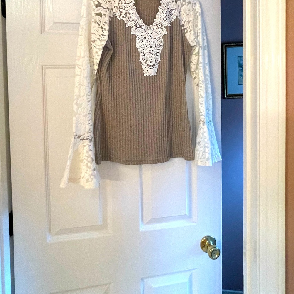 Tan and white with lace Sleeves